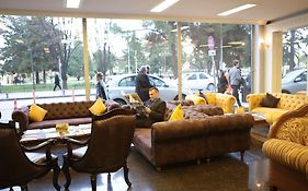 Amisos Hotel