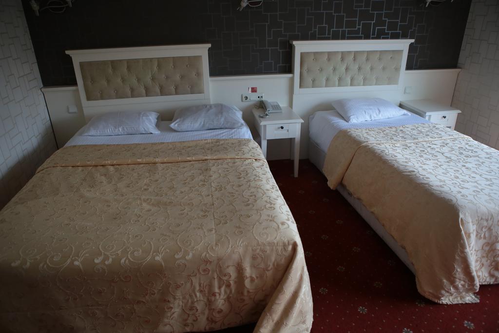 Amisos Hotel Samsun Buitenkant foto