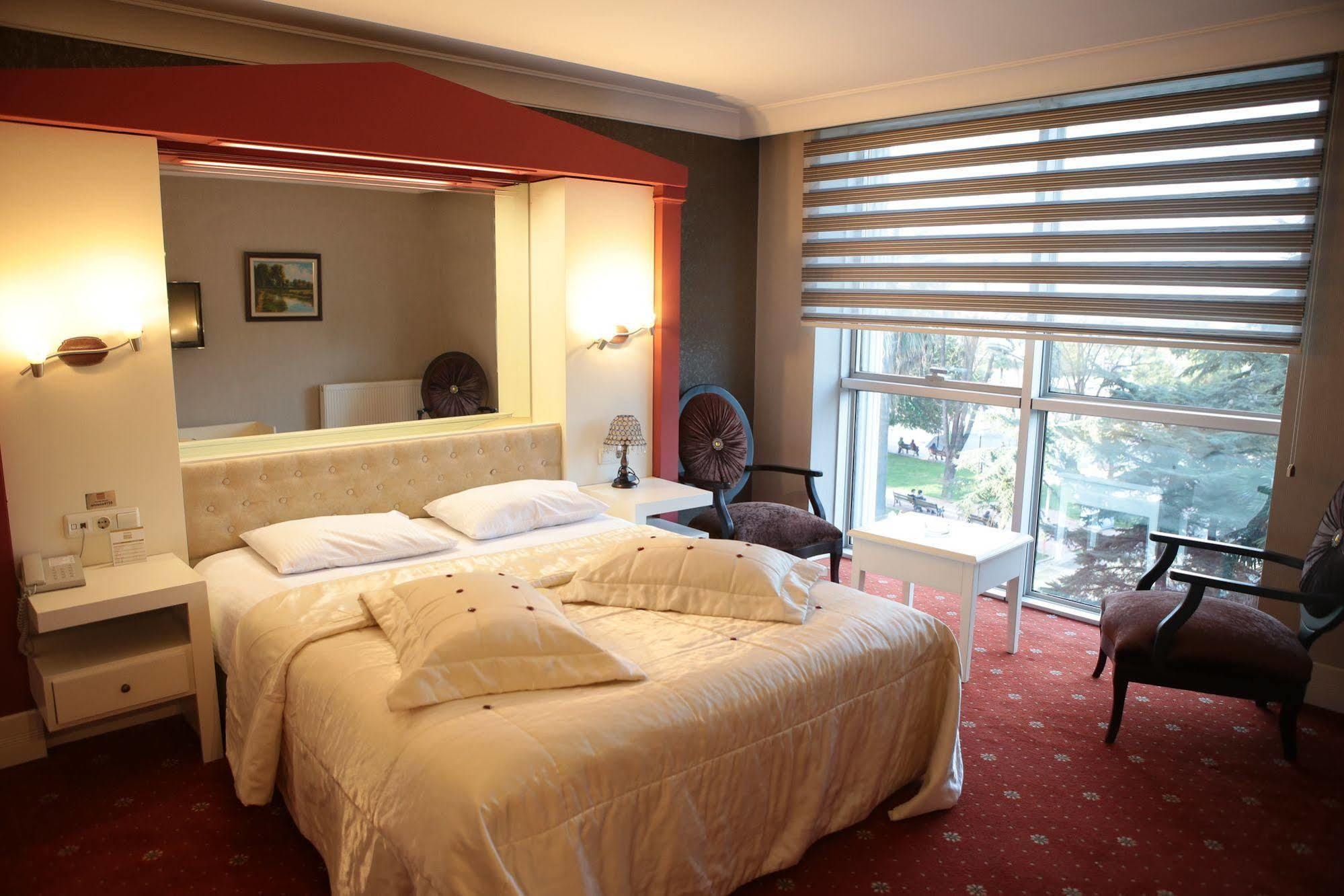 Amisos Hotel Samsun Buitenkant foto