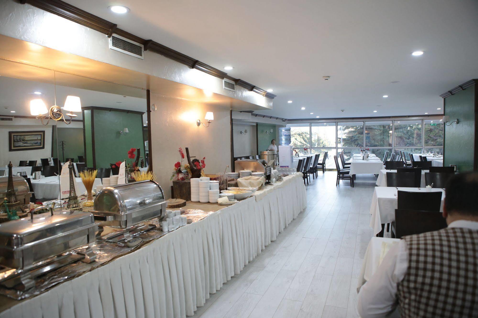 Amisos Hotel Samsun Buitenkant foto